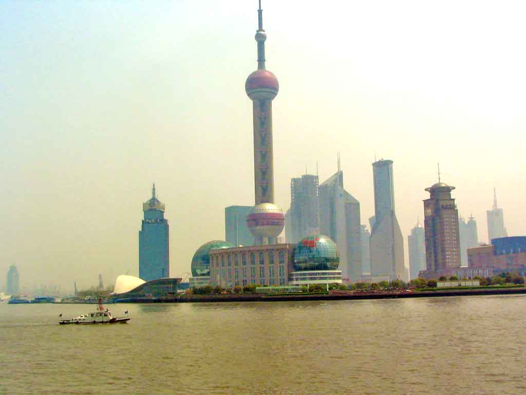 Conference Center Telecommunications Tower in Shanghai