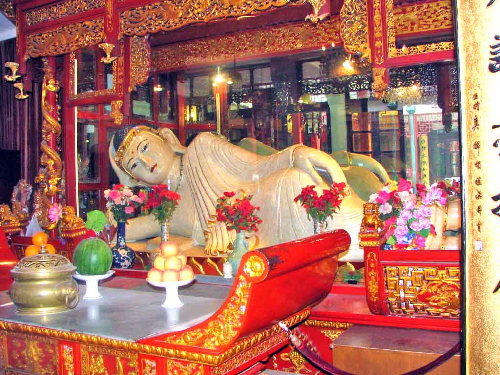 The Reclining Jade Buddha in Shanghai