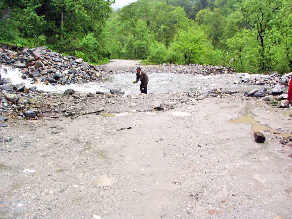 The Main Road G318 From Bome To Nyingchi Washed Away