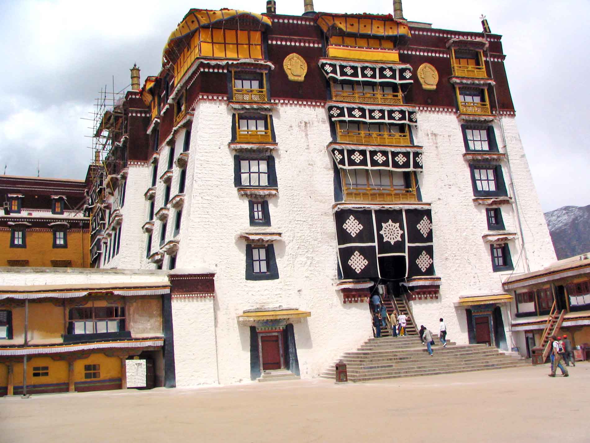 The Entrance To The Potala Palace In Lhasa